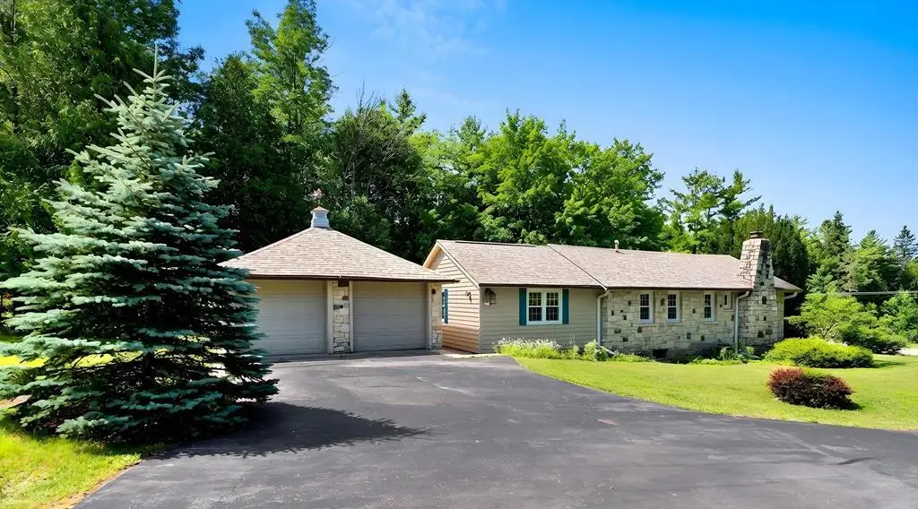 10374 N Coral Hill Rd, Ephraim, WI 54211 - #1