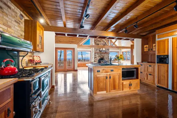 7269 Greening Bluff, Egg Harbor, WI 54209