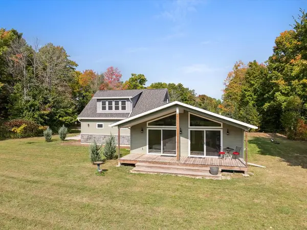 3134 James Way, Sturgeon Bay, WI 54235