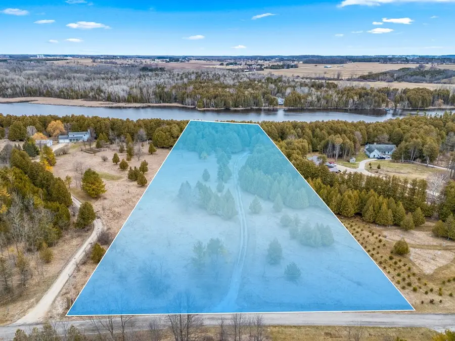 7976 W Cedar Dr, Forestville, WI 54213 - #3