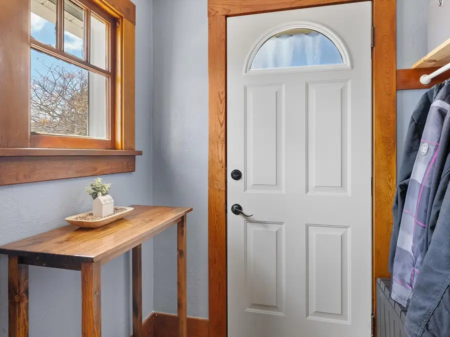 504 N 5th Ave, Sturgeon Bay, WI 54235 - #2