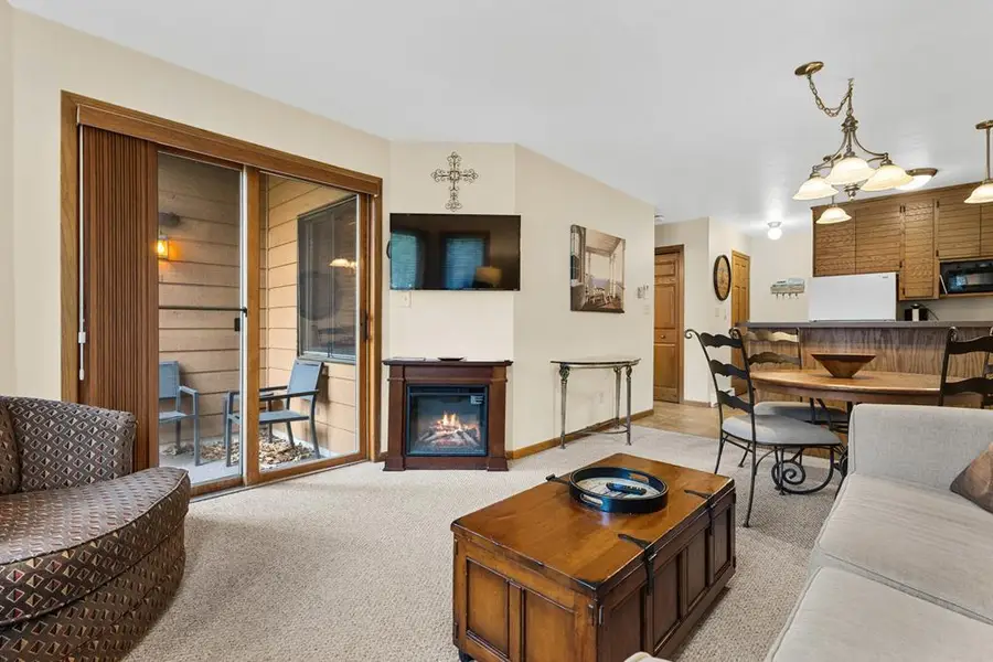 4908 Landmark Cir #204-A1, Egg Harbor, WI 54209 - #2