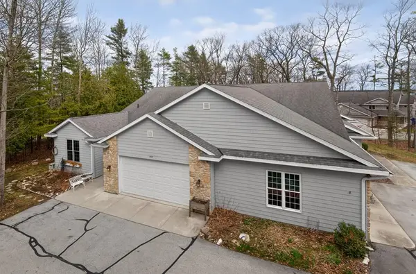 2452 Cedar Bluff Ct #2101, Baileys Harbor, WI 54202