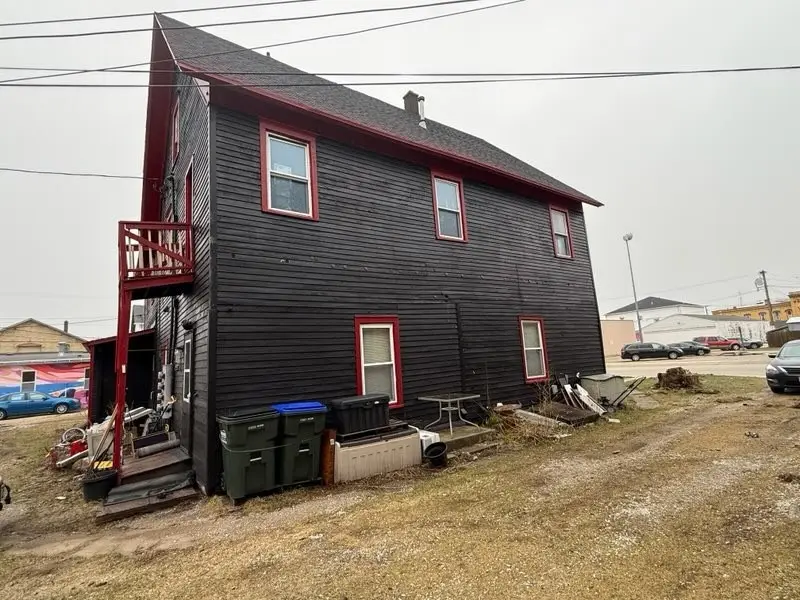 409 3rd St, Algoma, WI 54201 - #3