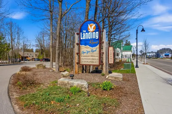 9741 Hwy 42 #108, Egg Harbor, WI 54209