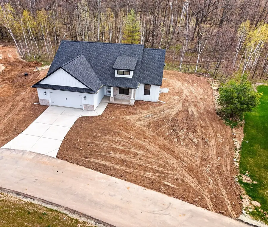 4511 Crooked Stick Ct, North Prairie, WI 54212 - #2