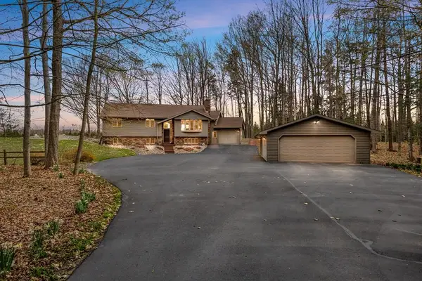 4511 Willow Rd, Egg Harbor, WI 54209