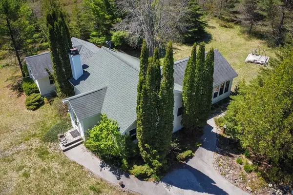 11331 Homestead Dr, Ellison Bay, WI 54210