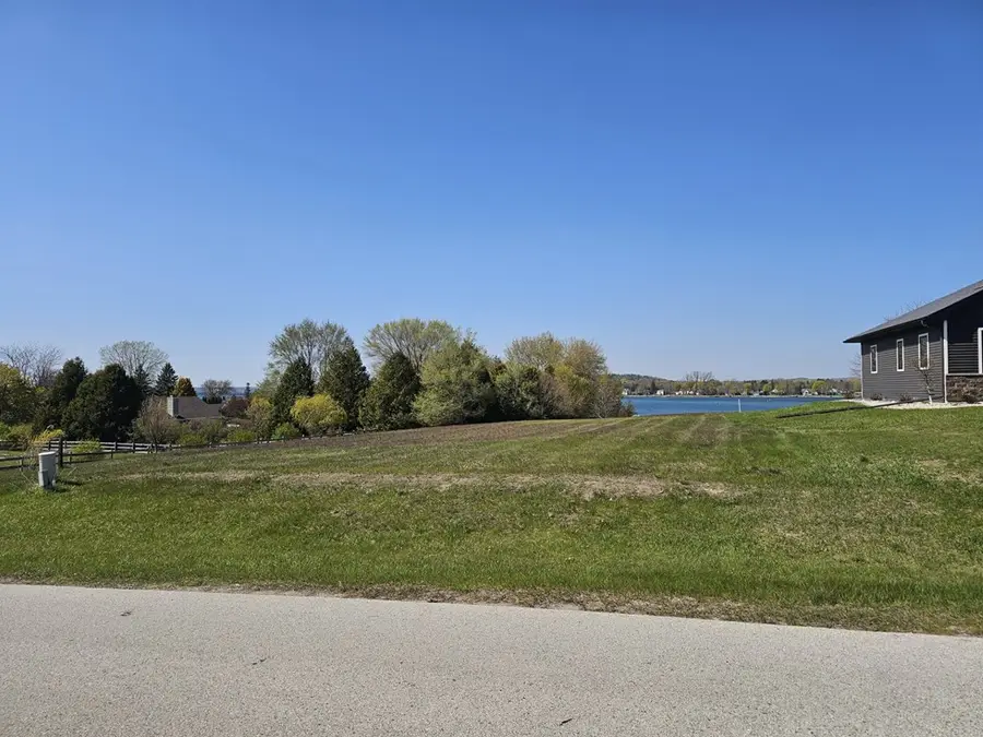 Circle Ridge Pl, Sturgeon Bay, WI 54235 - #2
