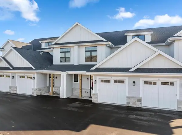 7578 Meadow Ridge Rd #6, Egg Harbor, WI 54209