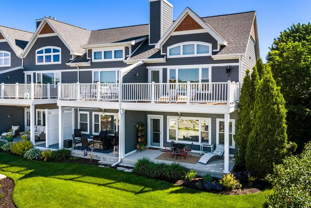 416 S 3rd Ave #6, Sturgeon Bay, WI 54235 - #1