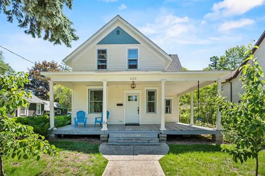 428 N 5th Pl, Sturgeon Bay, WI 54235 - #2