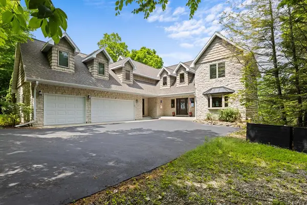 6573 Monument Bluff Pass, Egg Harbor, WI 54209
