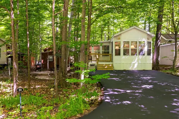 4286 Harbor School Rd #34, Egg Harbor, WI 54209