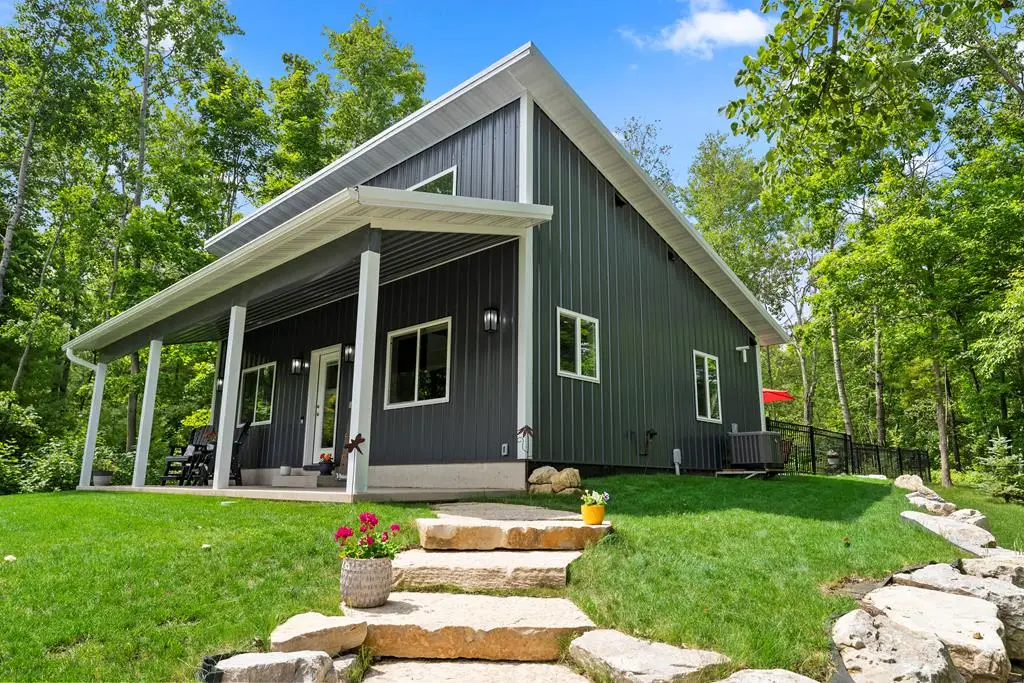 5811 Lavender Ln, Sturgeon Bay, WI 54235 - #1