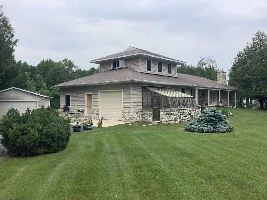 1870 Dock Rd, Washington Island, WI 54246 - #1