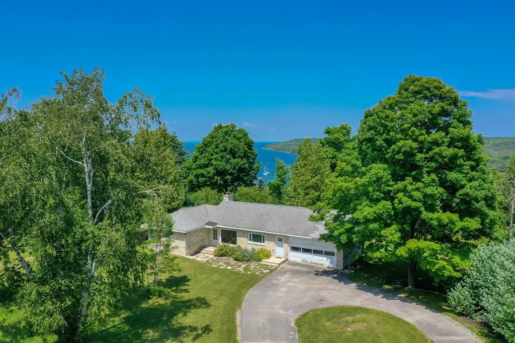 4142 Bluff Cr, Fish Creek, WI 54212 - #1