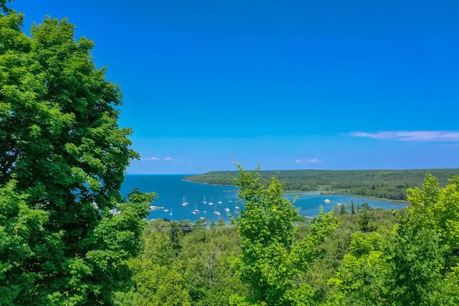 4142 Bluff Cr, Fish Creek, WI 54212 - #3