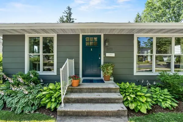 821 Rhode Island St, Sturgeon Bay, WI 54235 - #3