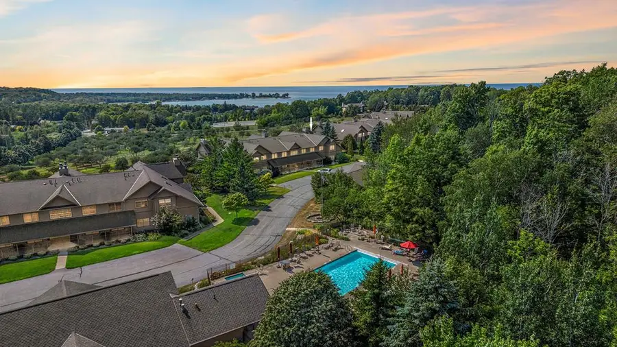 7769 Harbor Vista Rd #314, Egg Harbor, WI 54209 - #3