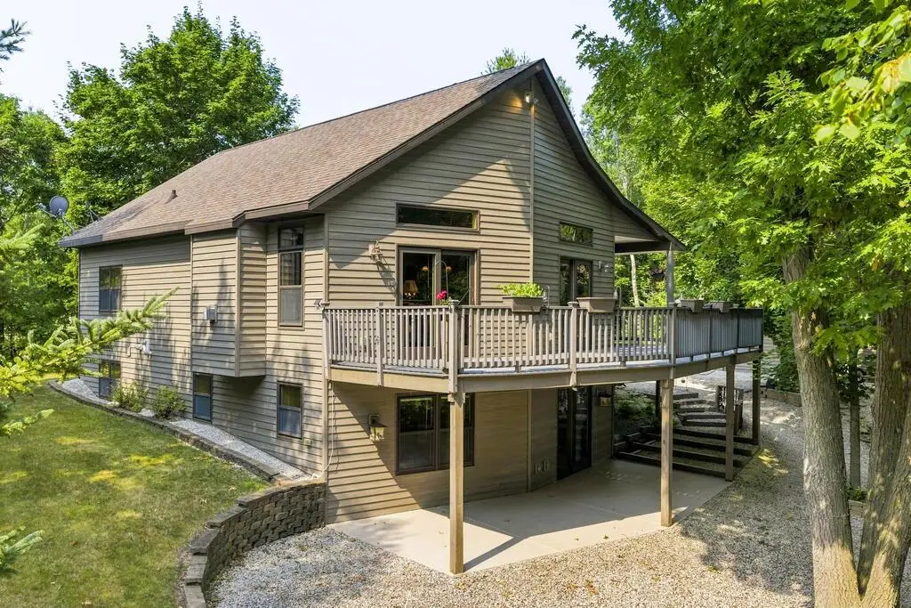 5470 Elaine Dr, Sturgeon Bay, WI 54235 - #1