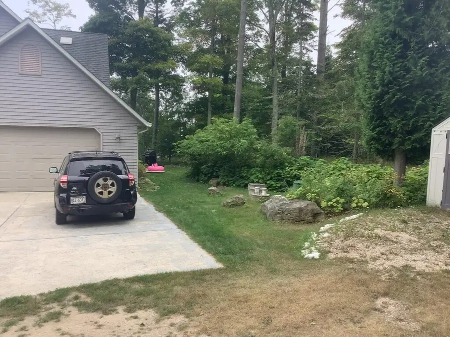 300 Hemlock Dr, Washington Island, WI 54246 - #2