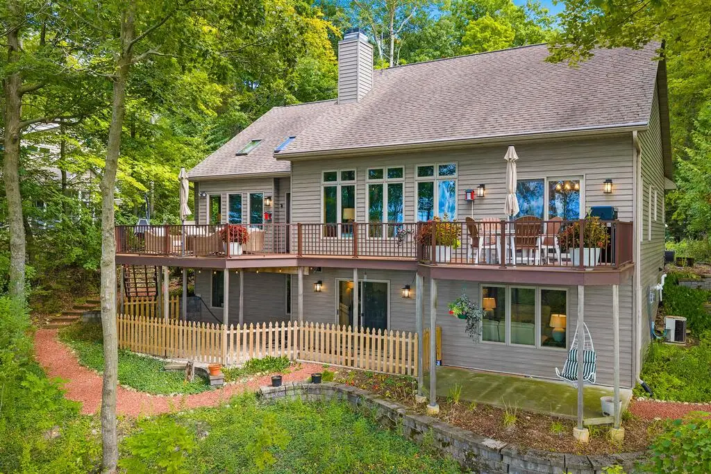 6195 Bluff Ledge Rd, Sturgeon Bay, WI 54235 - #1