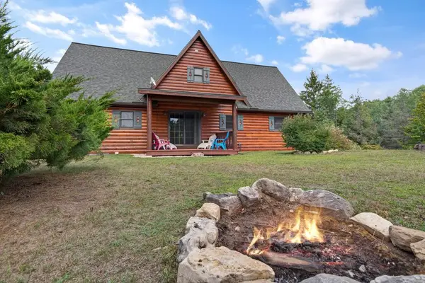 2381 Log Cabin Ln, Sister Bay, WI 54234