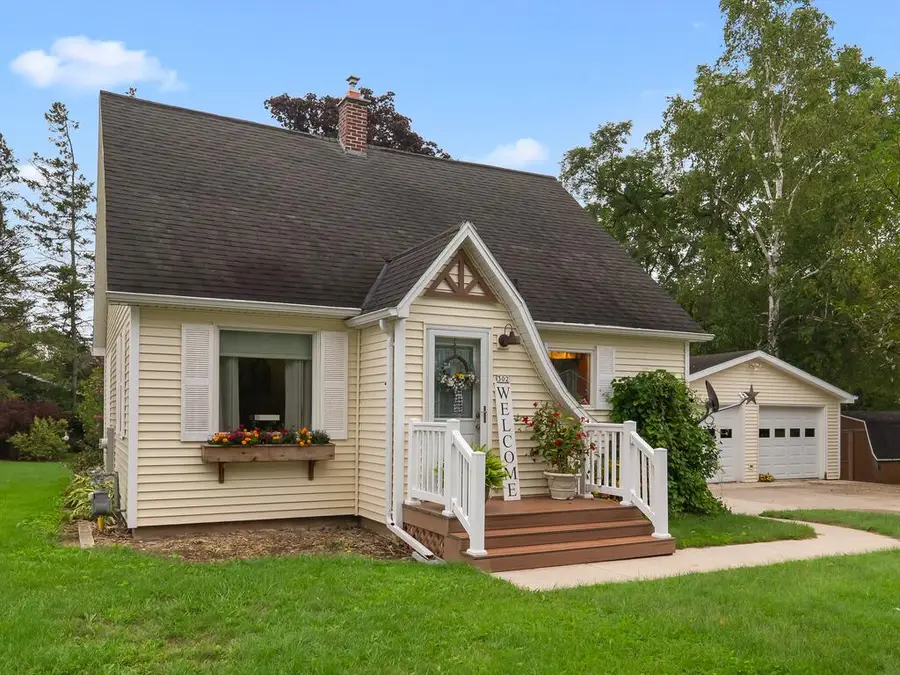 302 Gaede Ave, Forestville, WI 54213 - #3
