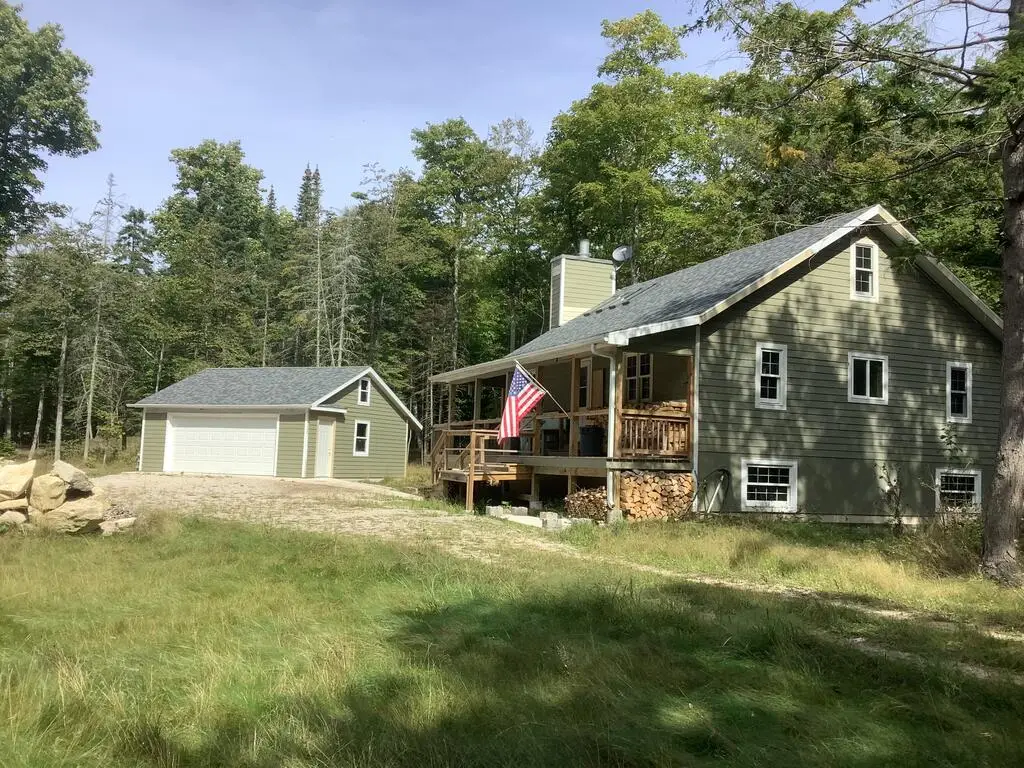 367 Nelson Ct, Washington Island, WI 54246 - #1