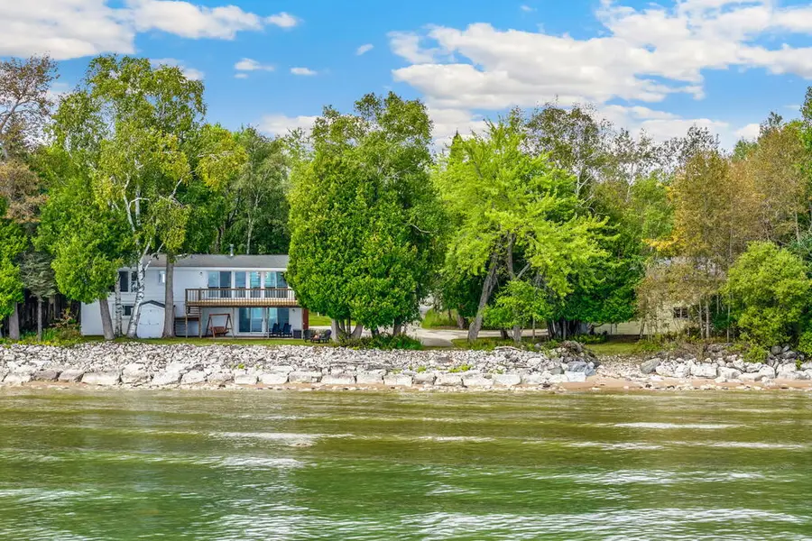 3070 Lake Forest Park Dr, Sturgeon Bay, WI 54235 - #2