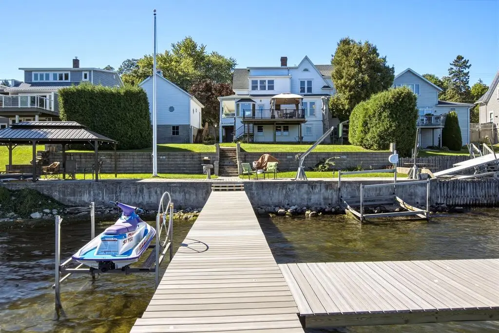 218 N Joliet Ave, Sturgeon Bay, WI 54235 - #1