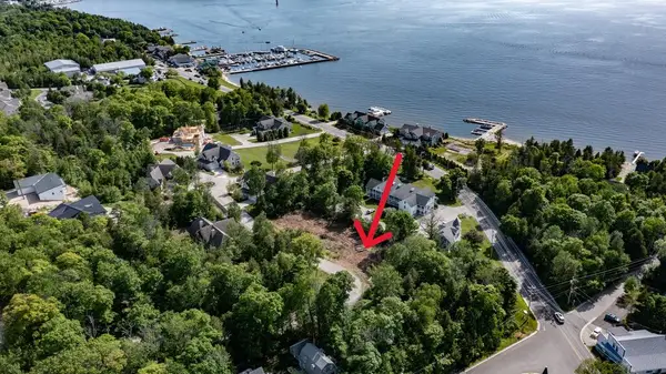 11033 Liberty Park Circle West, Sister Bay, WI 54234