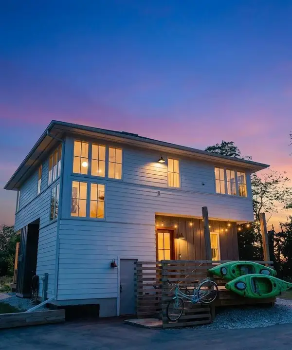 10405 Northwoods Dr, Sister Bay, WI 54234