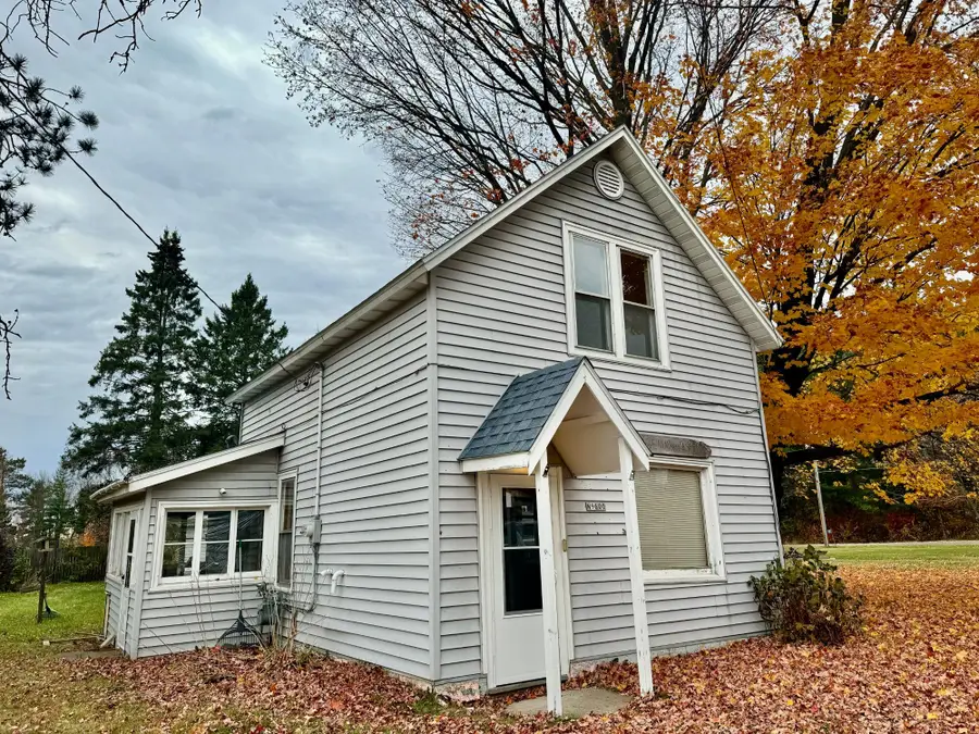 N9600 Alcedo St, Summit Lake, WI 54485 - Image #2