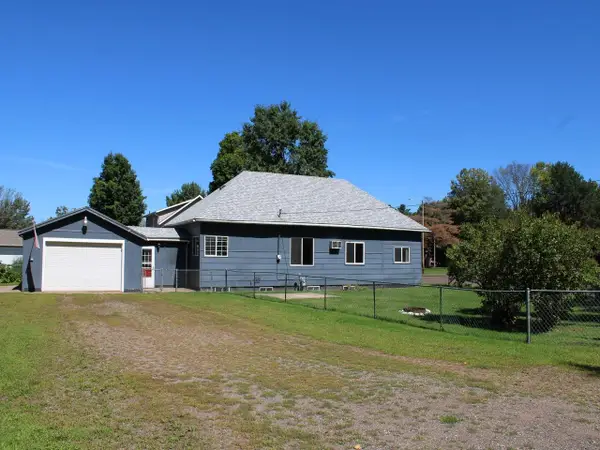 5221N Lakeview Ave, Mercer, WI 54547