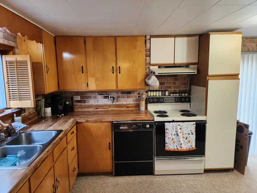 708 Central Ave N, Crandon, WI 54520 - Image #2