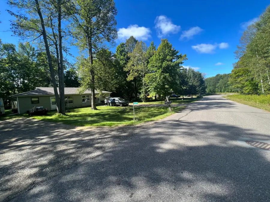 2377 Maple Branch Rd, Phelps, WI 54554 - Image #3