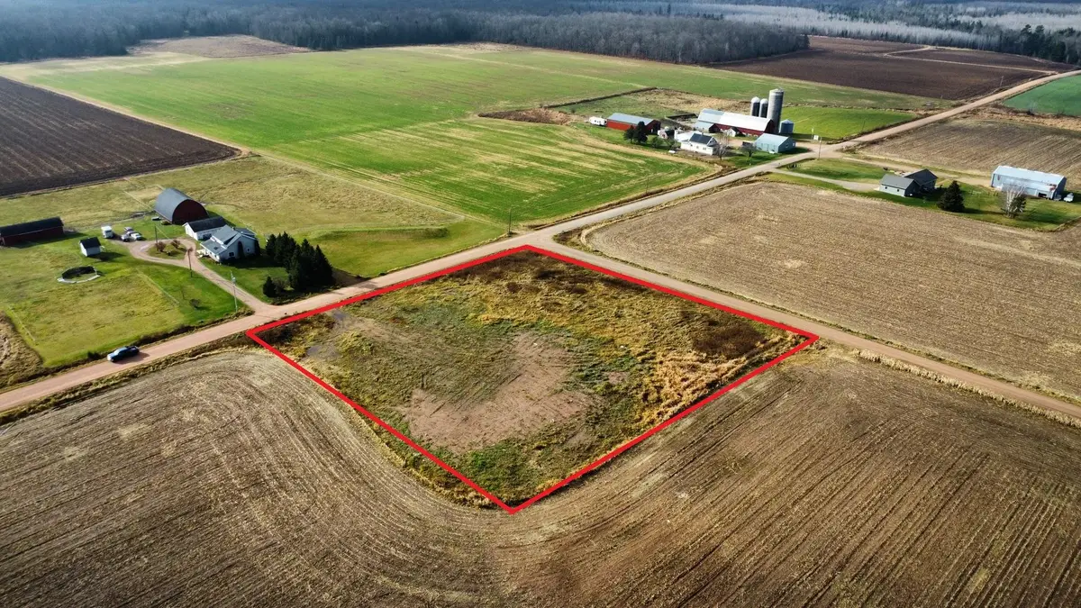 W14676 1st Ave Rd, Gleason, WI 54435 - Image #1