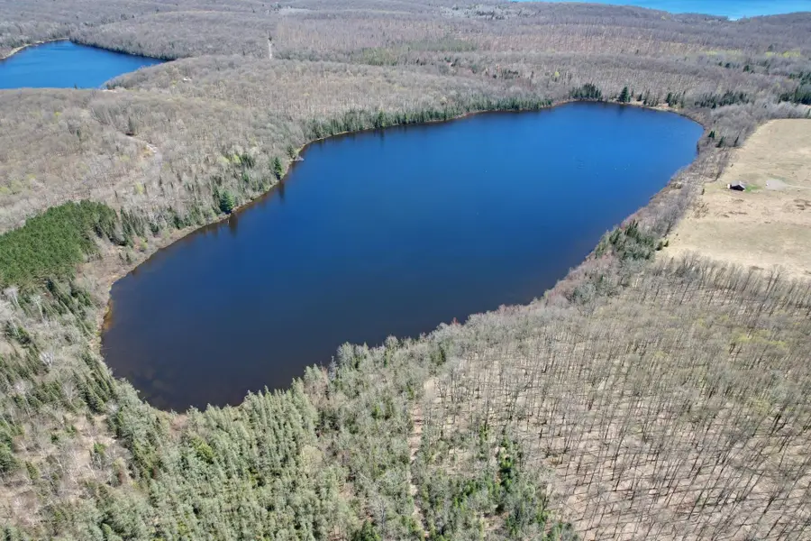 2994 Kentuck Lake Rd, Phelps, WI 54554 - Image #2