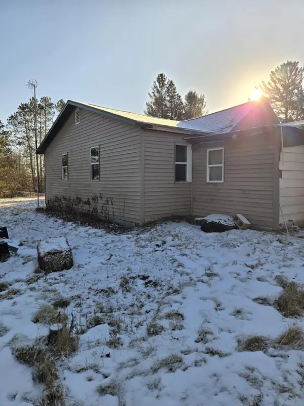 4441 Hwy 32, Laona, WI 54511