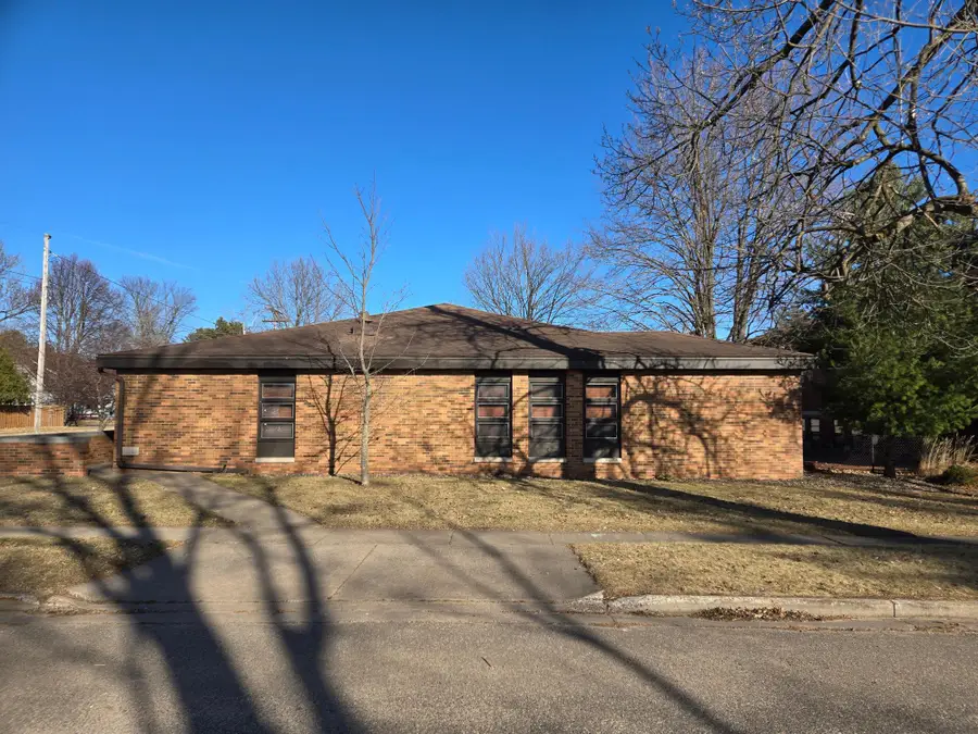 502 Division St E, Eagle River, WI 54521 - Image #3