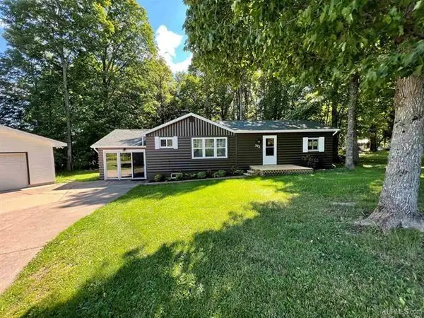 372 Section 14 Rd, Iron River, MI 49935