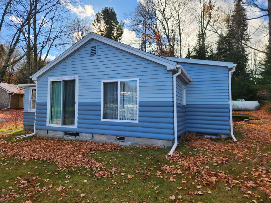 3404 White Birch Rd, Watersmeet, MI 49969 - Image #2
