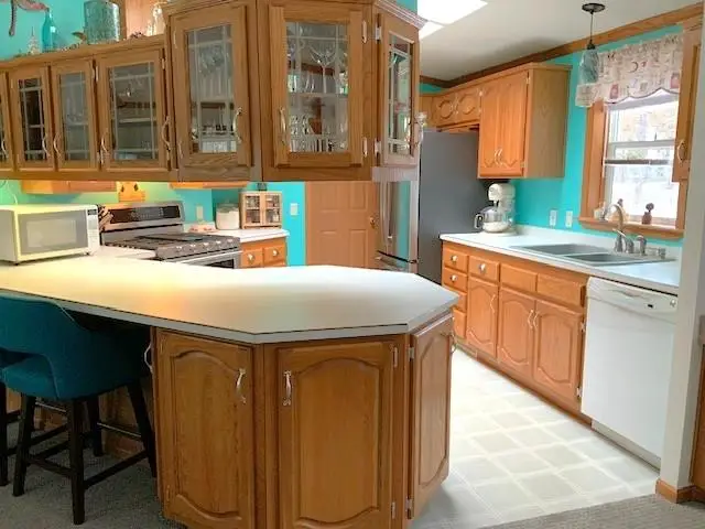 9132 Nora Ln, Saint Germain, WI 54558 - Image #2