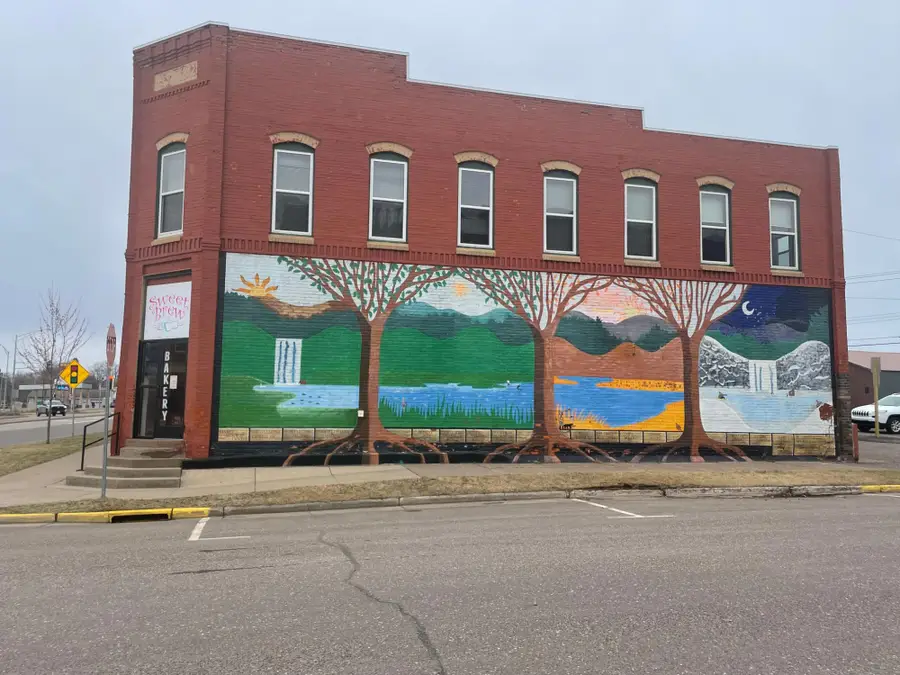 114 4th Ave S, Park Falls, WI 54552 - Image #2