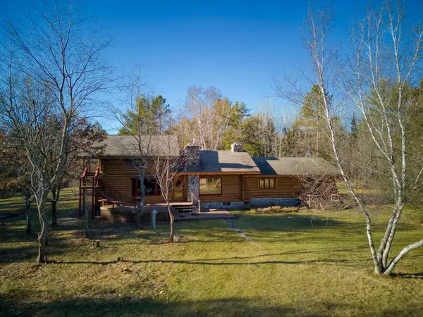 2271 Creek Rd, St Germain, WI 54558