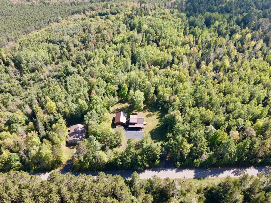 W7522 Hillside Rd, Tomahawk, WI 54487 - Image #2