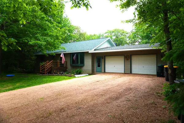 W7187 Mathews Rd, Merrill, WI 54452