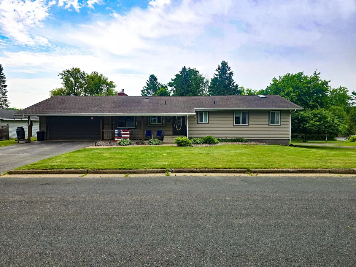 216 Phillips Ave W, Ladysmith, WI 58484 - Image #1